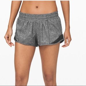 Lululemon Hotty Hot Short II